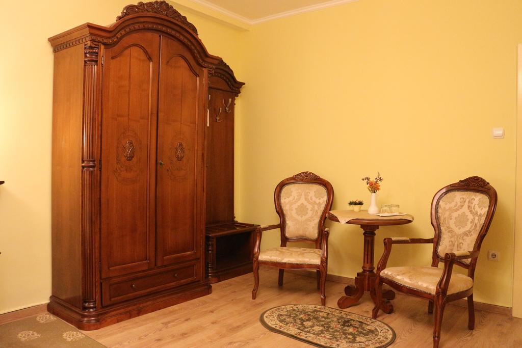 Hotel Astoria 사투마레 객실 사진
